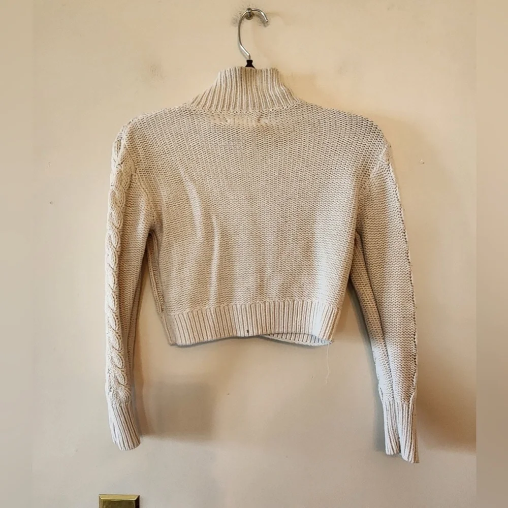 Aeropostale off white knitted sweater cropped size xs - Picture 2 of 3